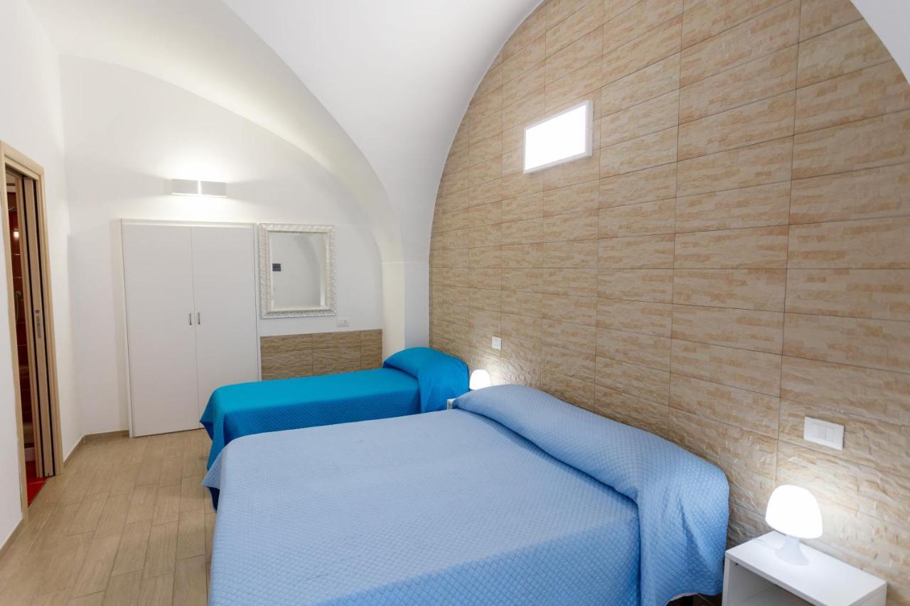 Z'Bass Rooms Termoli Exterior photo